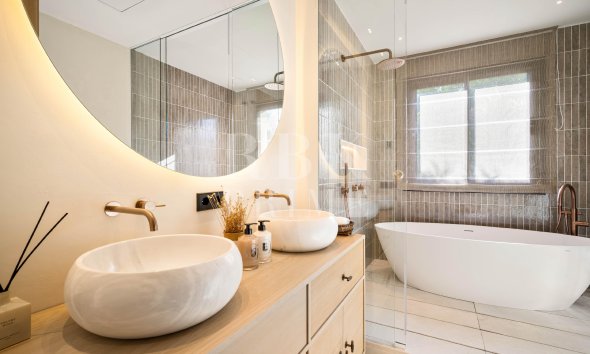 Gensalg - Villa -
Malaga - Nueva Andalucía