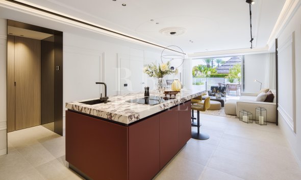 Reventa - apartment -
Marbella