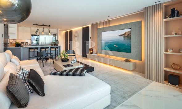 Reventa - apartment -
Malaga - Nueva Andalucía