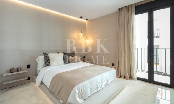 Reventa - apartment -
Malaga - Nueva Andalucía