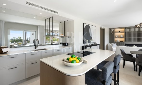 Resale - apartment -
Marbella