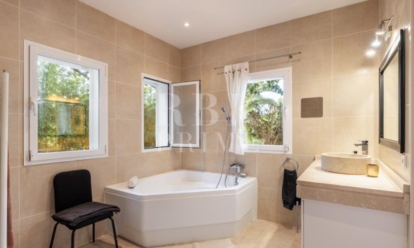 Reventa - Villa -
Calvià - Costa de la Calma