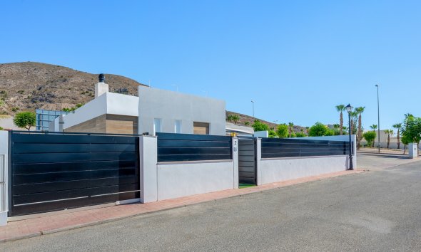Gensalg - Villa -
Fortuna - Urbanizacion Las Kalendas