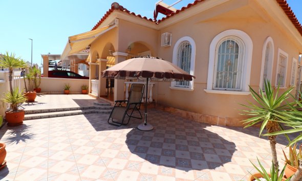 Reventa - Villa -
Algorfa - Lo Crispin