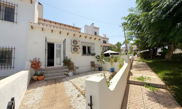 Gensalg - Rækkehus -
Orihuela Costa - Villamartín