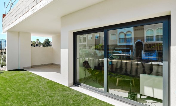 Nybyggeri - low-bungalow -
Torrevieja