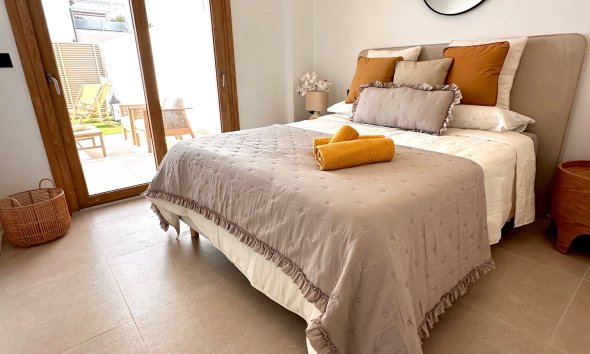 Nybyggeri - low-bungalow -
San Pedro del Pinatar