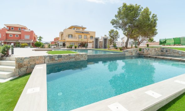 Nybyggeri - low-bungalow -
Torrevieja