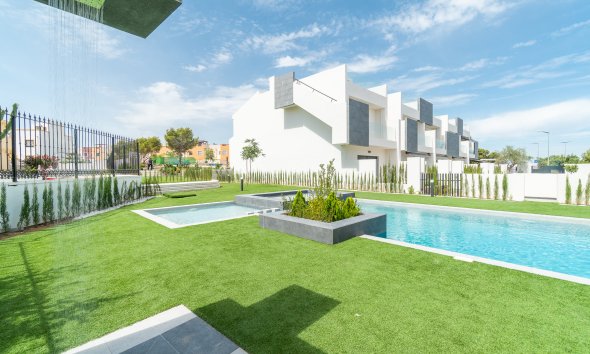 Nybyggeri - low-bungalow -
Torrevieja