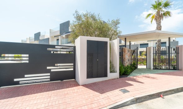 Nybyggeri - high-bungalow -
Torrevieja