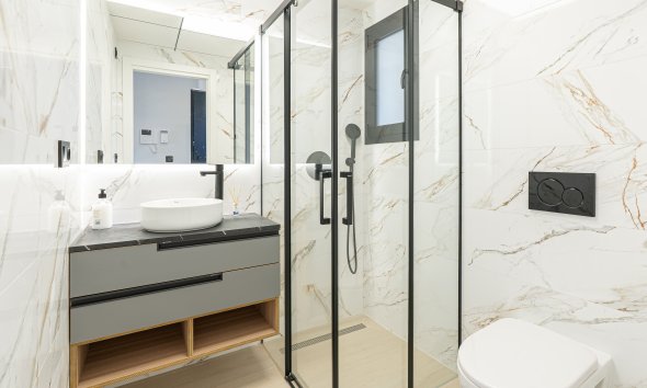 Nybyggeri - ground-floor -
Vera