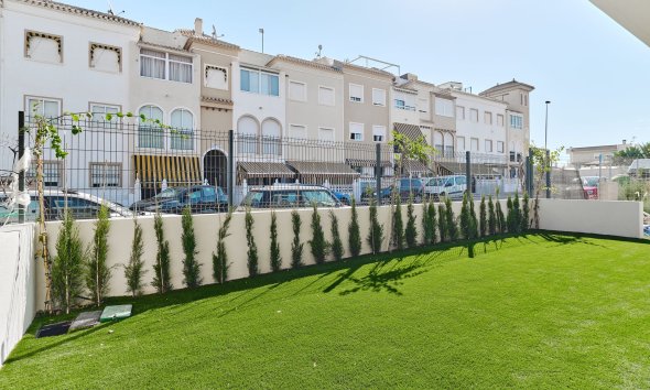 Nybyggeri - low-bungalow -
Torrevieja