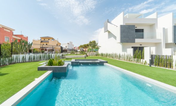 New Build - low-bungalow -
Torrevieja