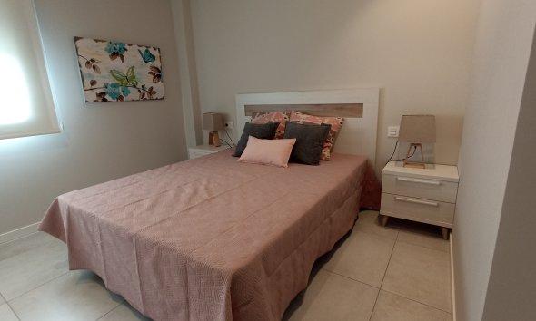 Nybyggeri - low-bungalow -
Mil Palmeras