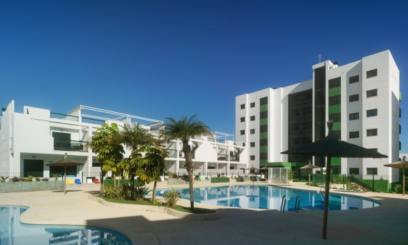 Nybyggeri - low-bungalow -
Mil Palmeras