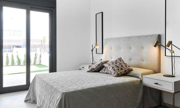 Obra nueva - high-bungalow -
Torrevieja