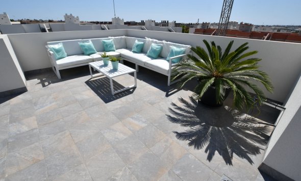 Nybyggeri - high-bungalow -
San Miguel de Salinas