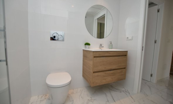 Nybyggeri - low-bungalow -
San Miguel de Salinas